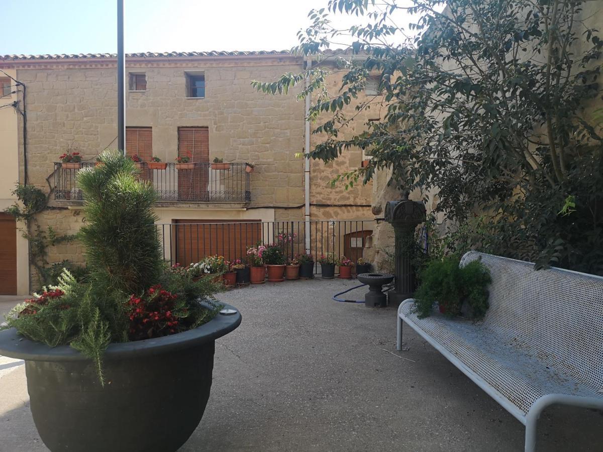 Casa Dolors Villa Ossó de Sió Exteriör bild